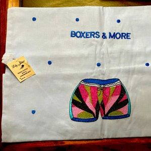 NWT travel laundry bag